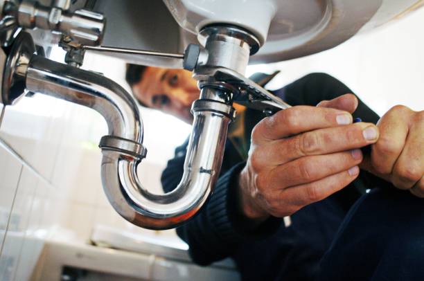 Best Emergency Plumbing Repair  in Lindsay, CA